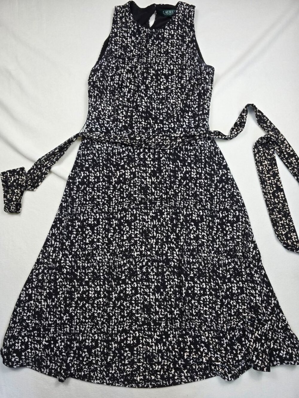 Lauren Ralph Lauren 8P Black & White Sleeveless Fit & Flare Dress W/ Tie Waist